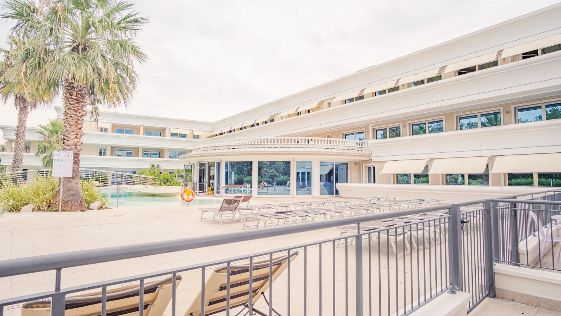 Relais Du Lac Village - Italian Homing Desenzano del Garda Exterior photo