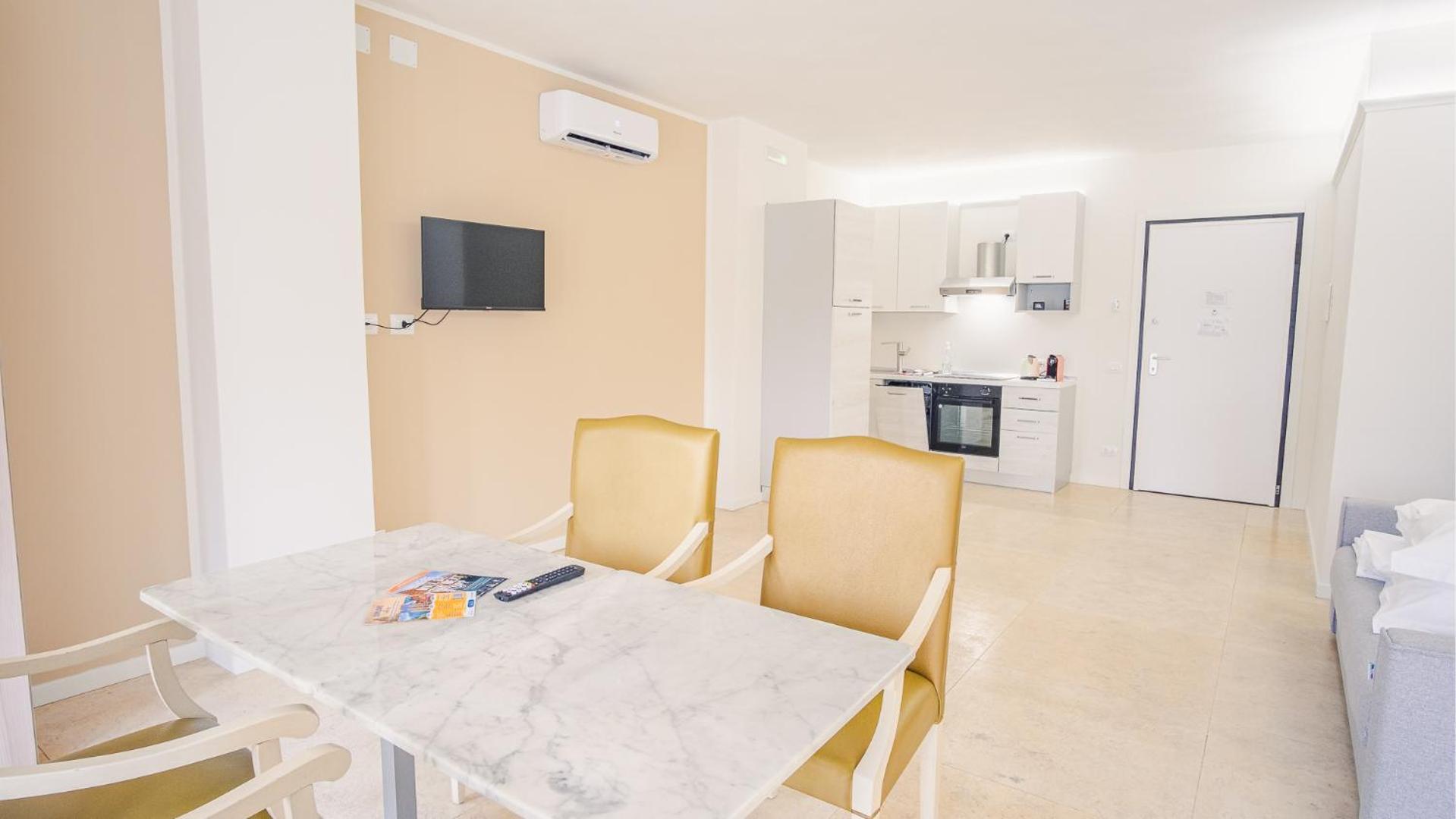 Relais Du Lac Village - Italian Homing Desenzano del Garda Exterior photo