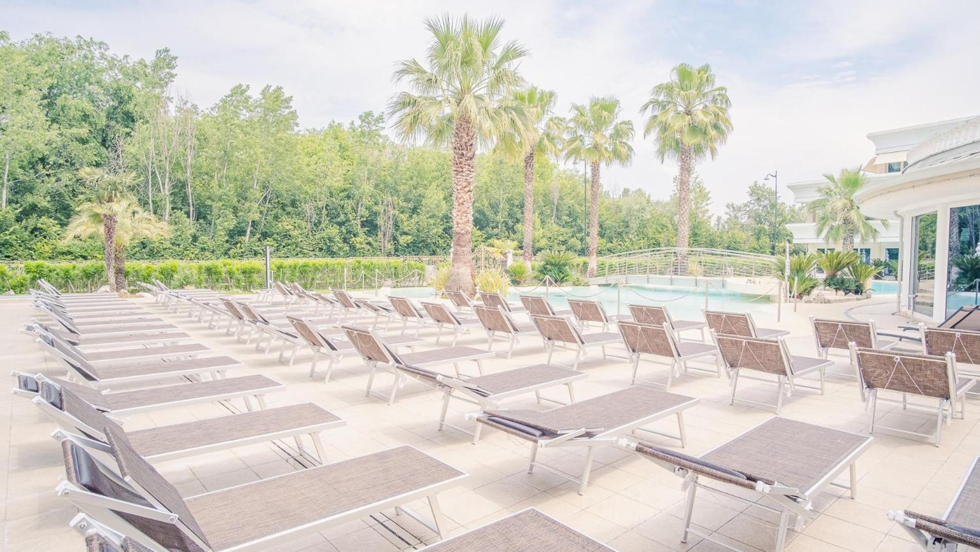 Relais Du Lac Village - Italian Homing Desenzano del Garda Exterior photo